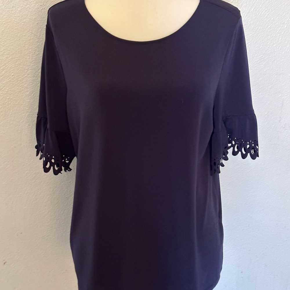 Banana Republic size L dark purple top stretch - Picture 4 of 9